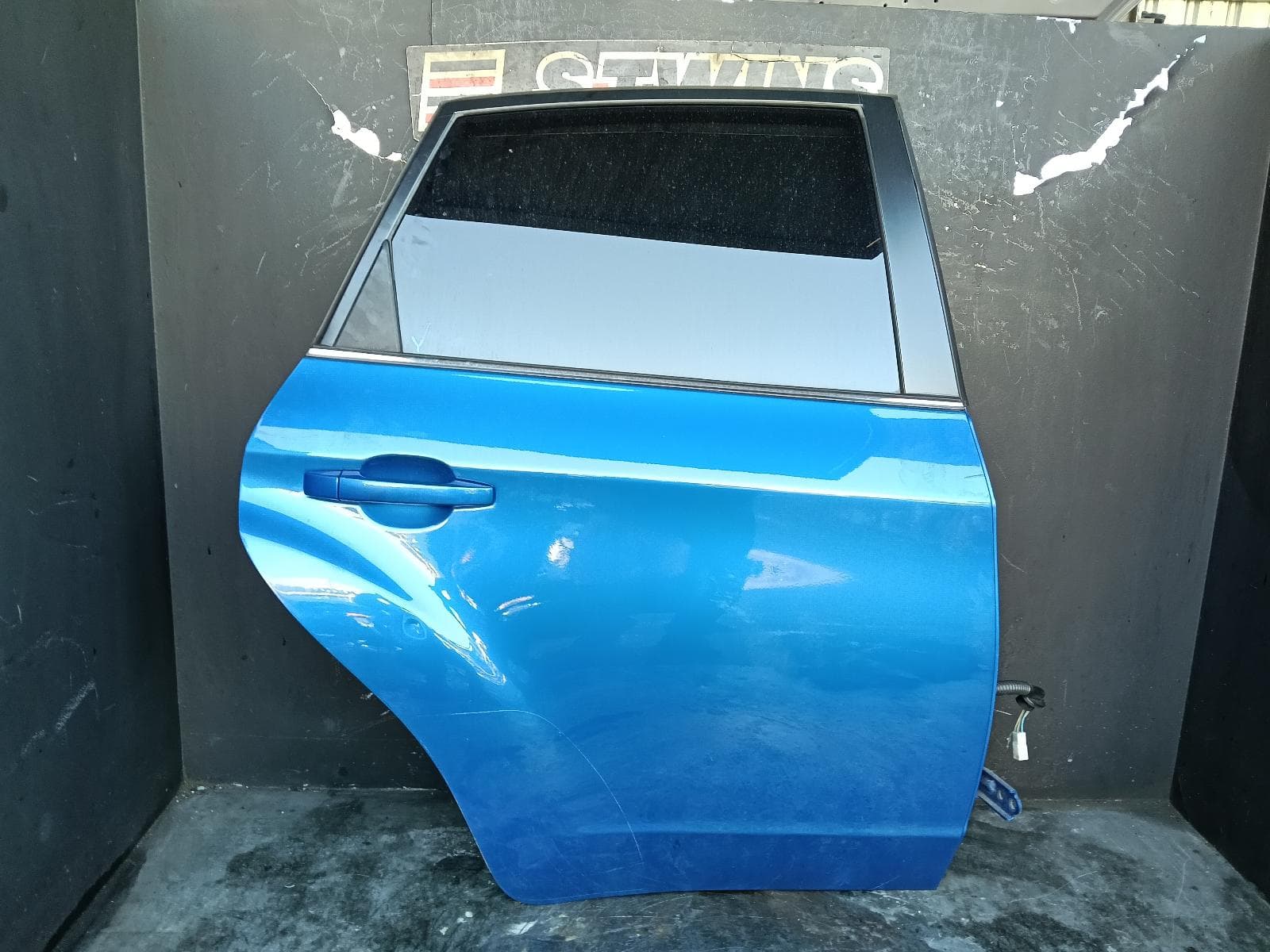 Used auto part listing image: 2013 SUBARU IMPREZA RIGHT REAR DOOR SLIDING G3, SEDAN/HATCH, WRX TYPE, 04/10-12/13 0000385892