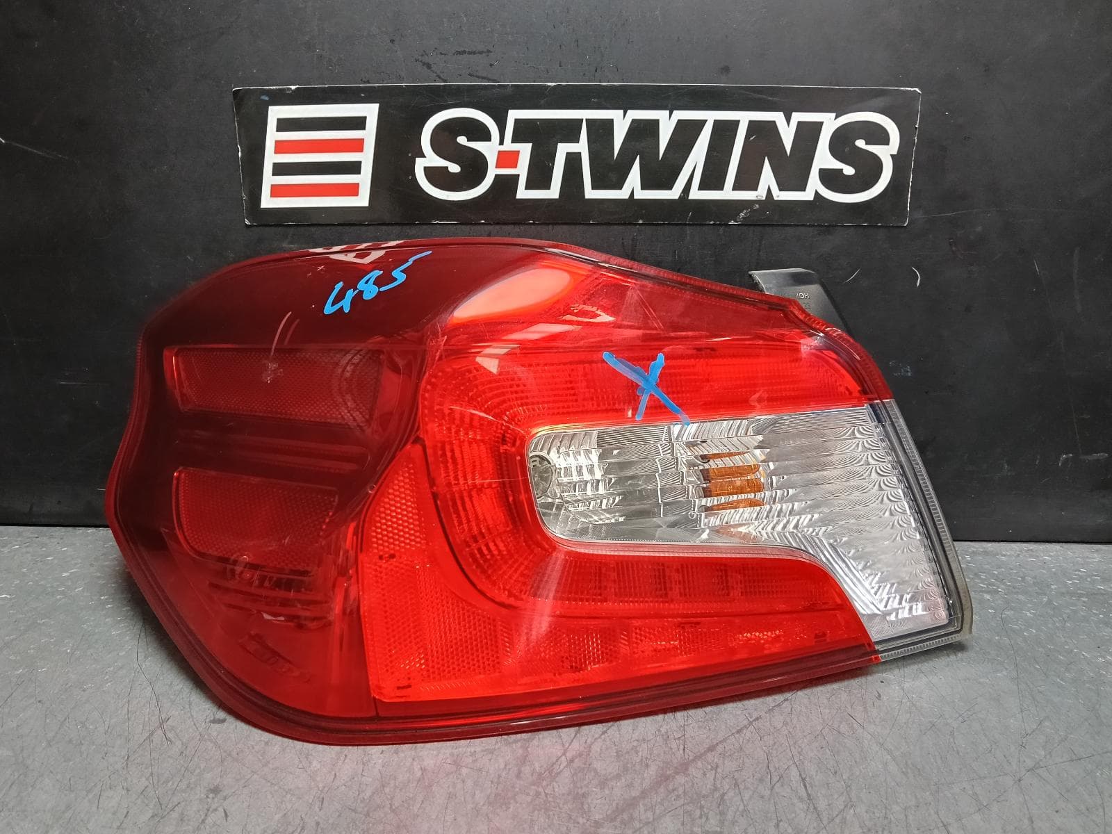 Used auto part listing image: 2020 SUBARU WRX LEFT TAILLIGHT V1, IN BODY, W/ CLEAR LENS TYPE, 03/14-10/21 0000382079