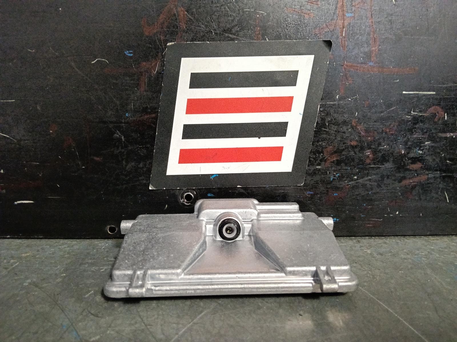 Used auto part listing image: 2022 HONDA CRV REVERSE CAMERA FRONT CAMERA (WINDSCREEN MOUNTED), RW, 05/17-08/23 0000391707