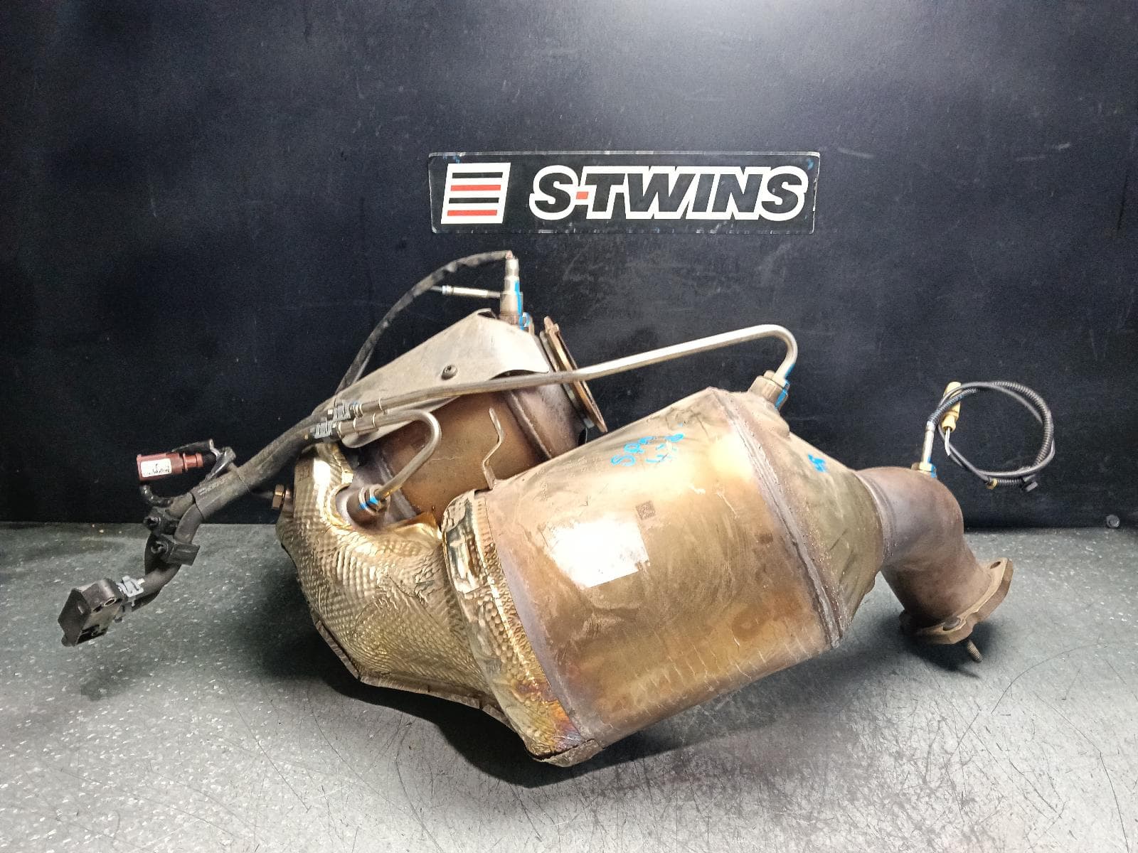 Used auto part listing image: 2018 AUDI Q7 PARTICULATE FILTER DPF DIESEL, 3.0, CRTC/CZZA CODE, 09/15-03/20 0000404910