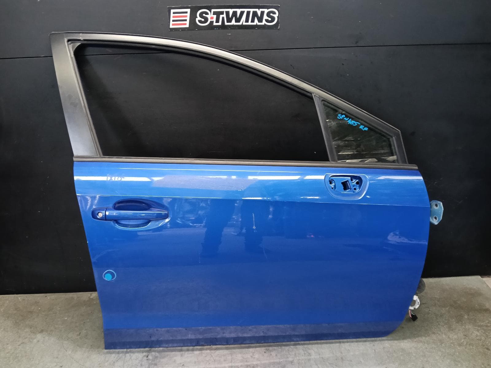 Used auto part listing image: 2020 SUBARU WRX RIGHT FRONT DOOR V1, 03/14-10/21 0000397796