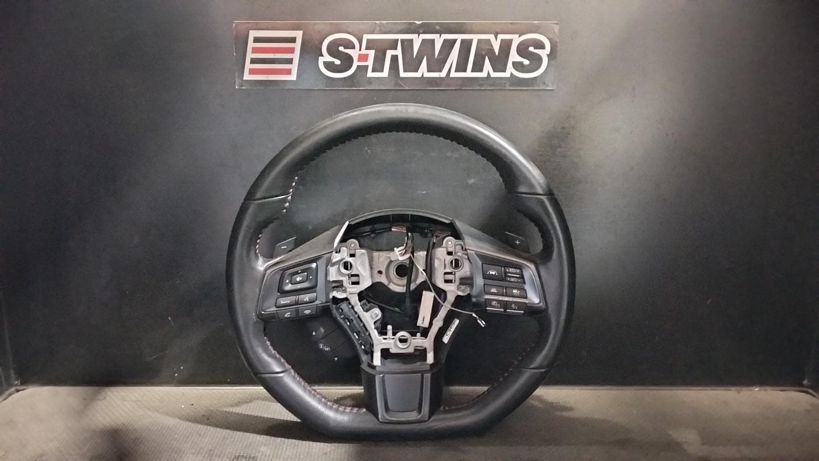 Used auto part listing image: 2020 SUBARU WRX STEERING WHEEL LEATHER, WRX, W/ Si DRIVE CONTROLS, V1, 06/17-10/21 0000394434