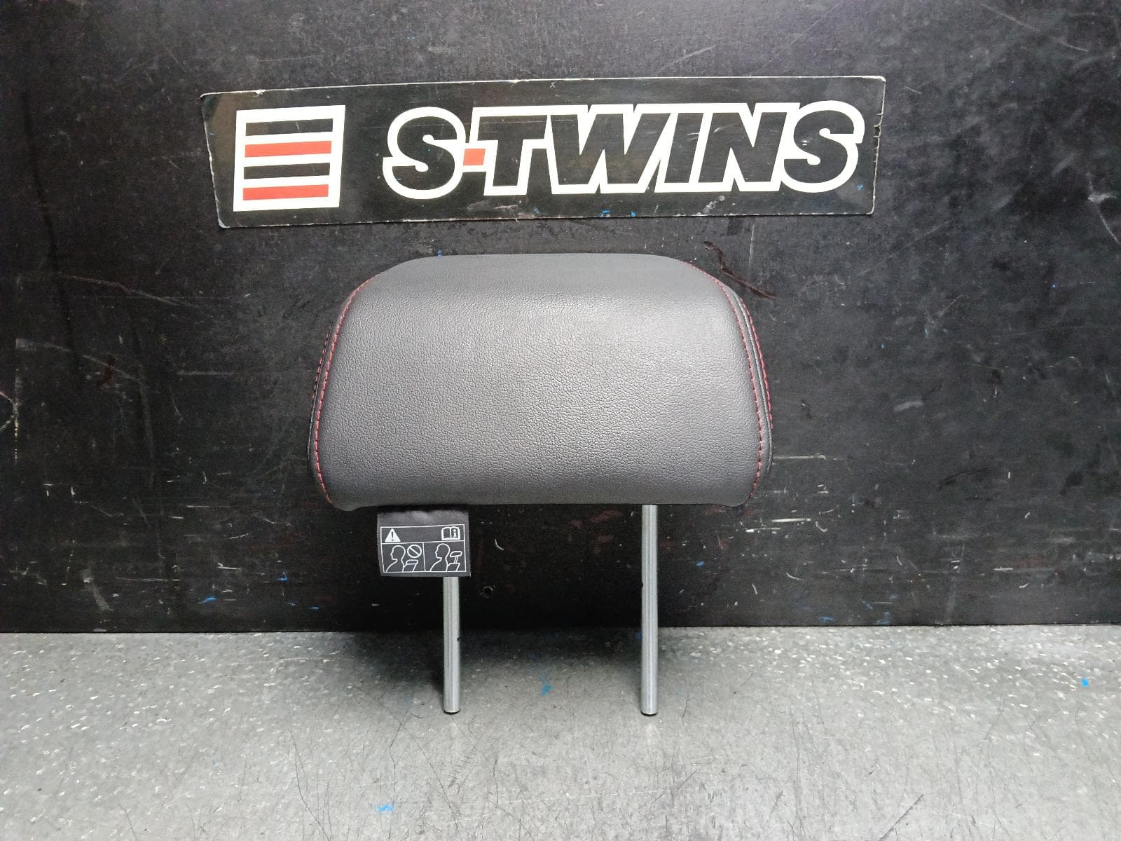 Used auto part listing image: 2020 SUBARU WRX HEADREST V1, 03/14-10/21 0000398351