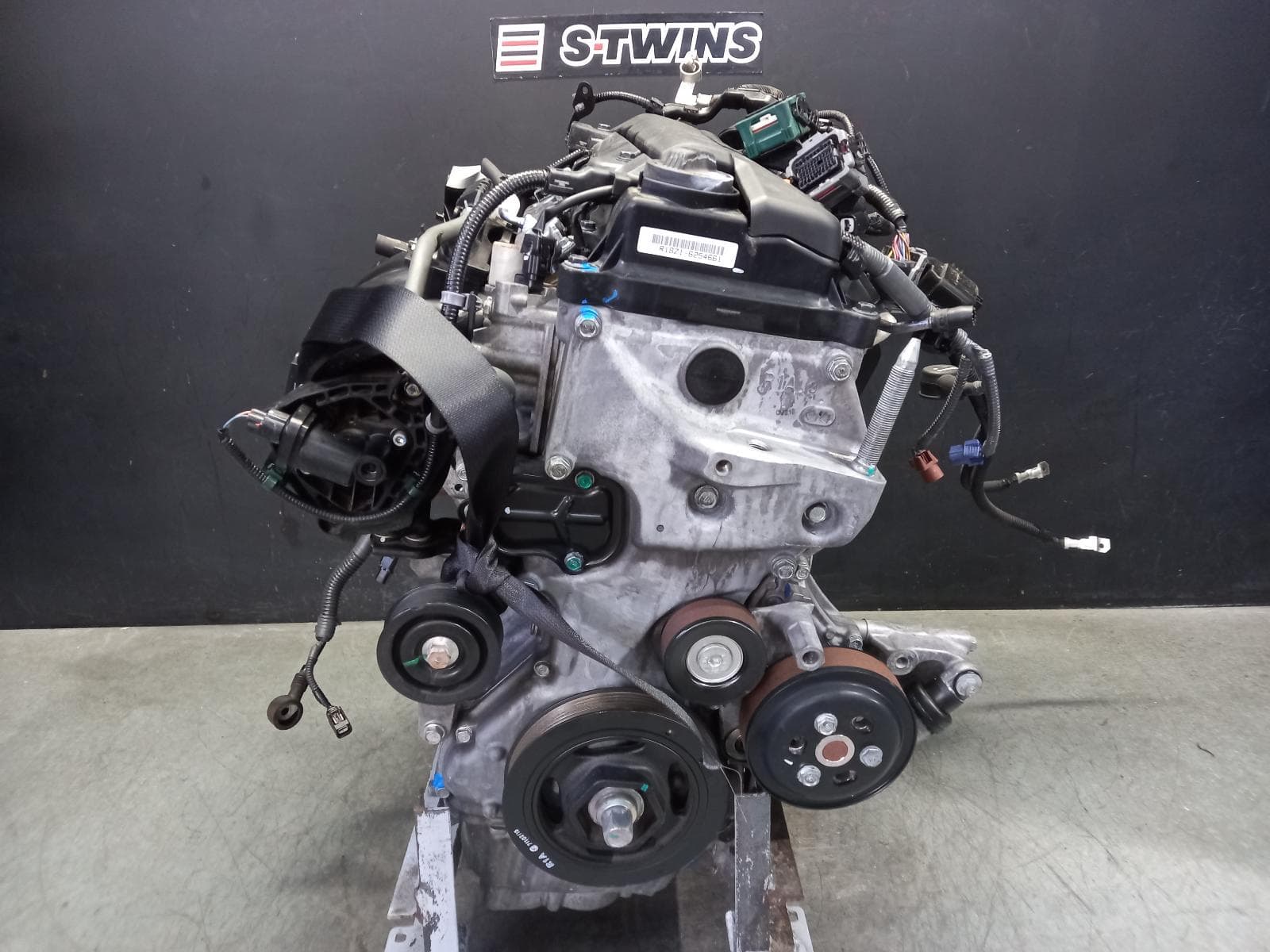 Used auto part listing image: 2018 HONDA CIVIC ENGINE PETROL, 1.8, 10TH GEN, 05/16-08/21 0000404785