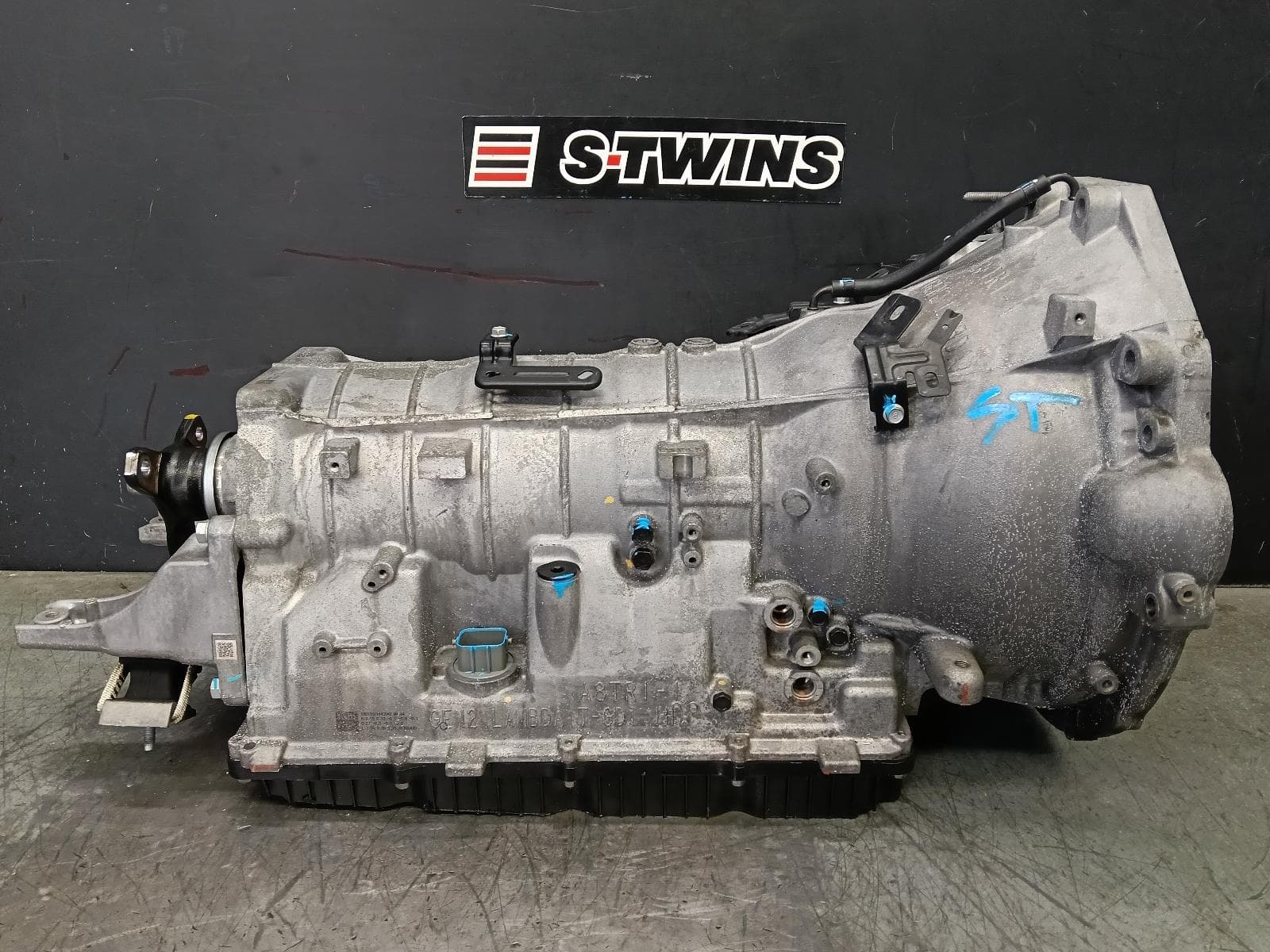Used auto part listing image: 2018 KIA STINGER TRANS GEARBOX CK, AUTO, PETROL, 3.3, TWIN TURBO, G6DP, 06/17-04/23 0000408790