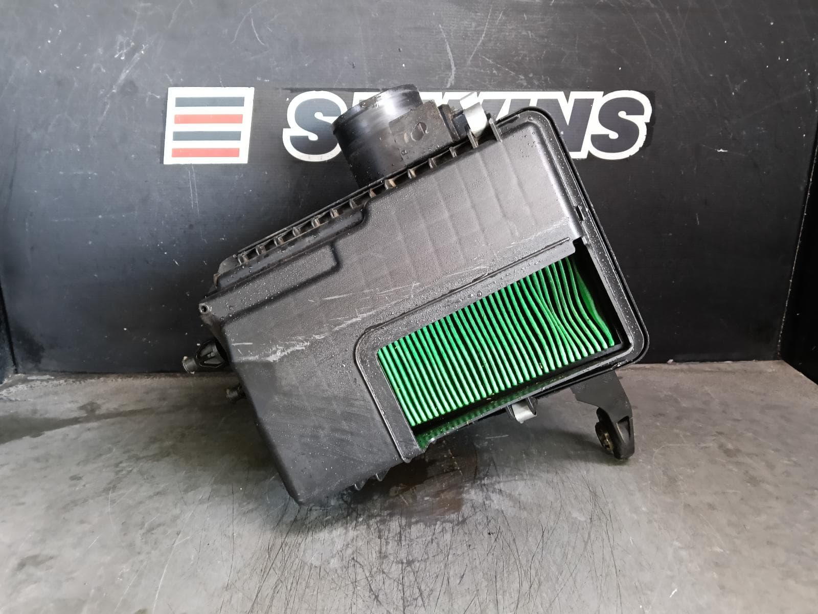 Used auto part listing image: 2017 NISSAN QASHQAI AIR CLEANER BOX AIR CLEANER, J11, 2.0, PETROL, 12/13-07/21 0000383542