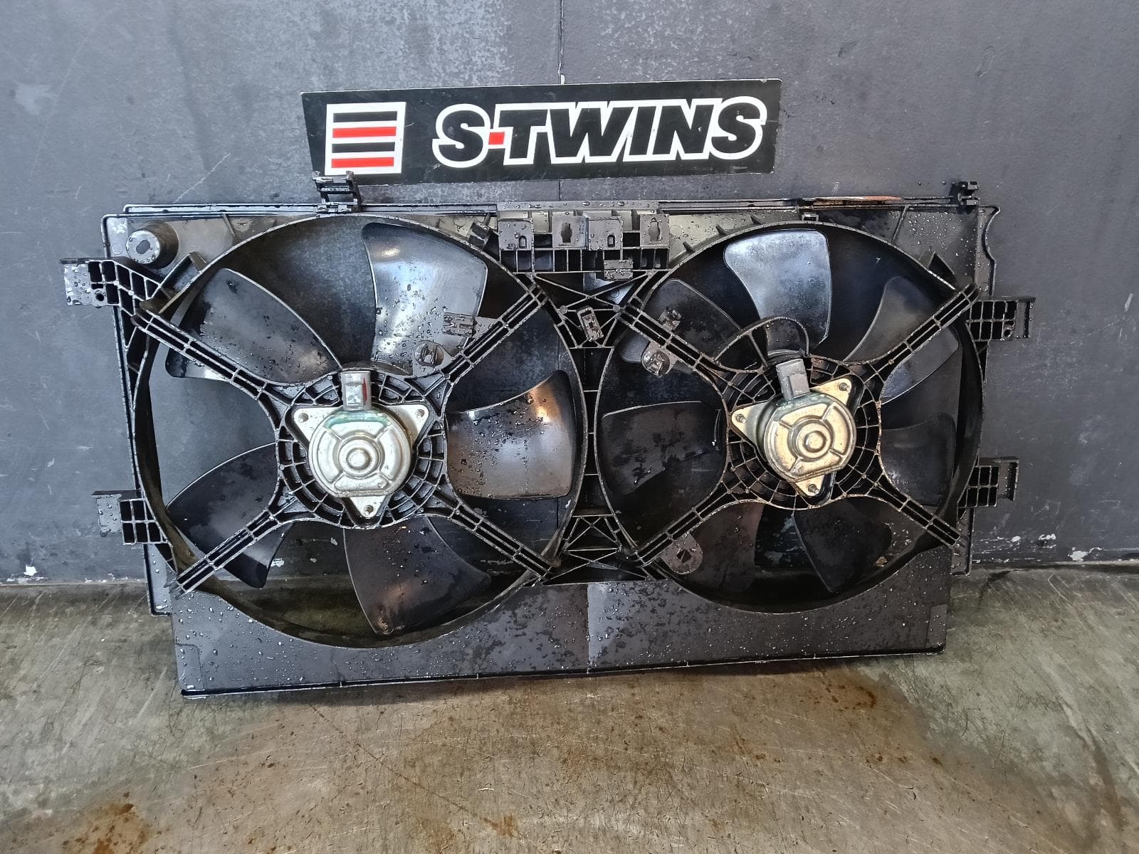 Used auto part listing image: 2019 MITSUBISHI ASX FAN DUAL FAN ASSY, PETROL, XA-XD, 05/10-07/22 0000384969