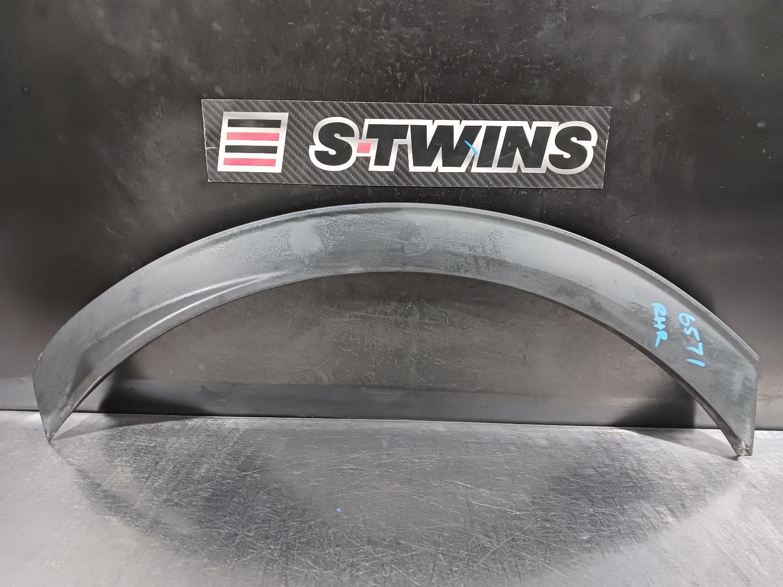 Used auto part listing image: 2022 KIA SPORTAGE WHEEL ARCH FLARE RH REAR, NQ5, 09/21- 0000239762