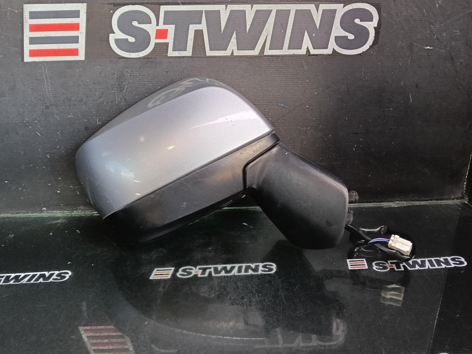 Used auto part listing image: 2014 SUBARU IMPREZA RIGHT DOOR MIRROR G4, SEDAN/HATCH, NON INDICATOR TYPE, 12/11-08/17 0000384043