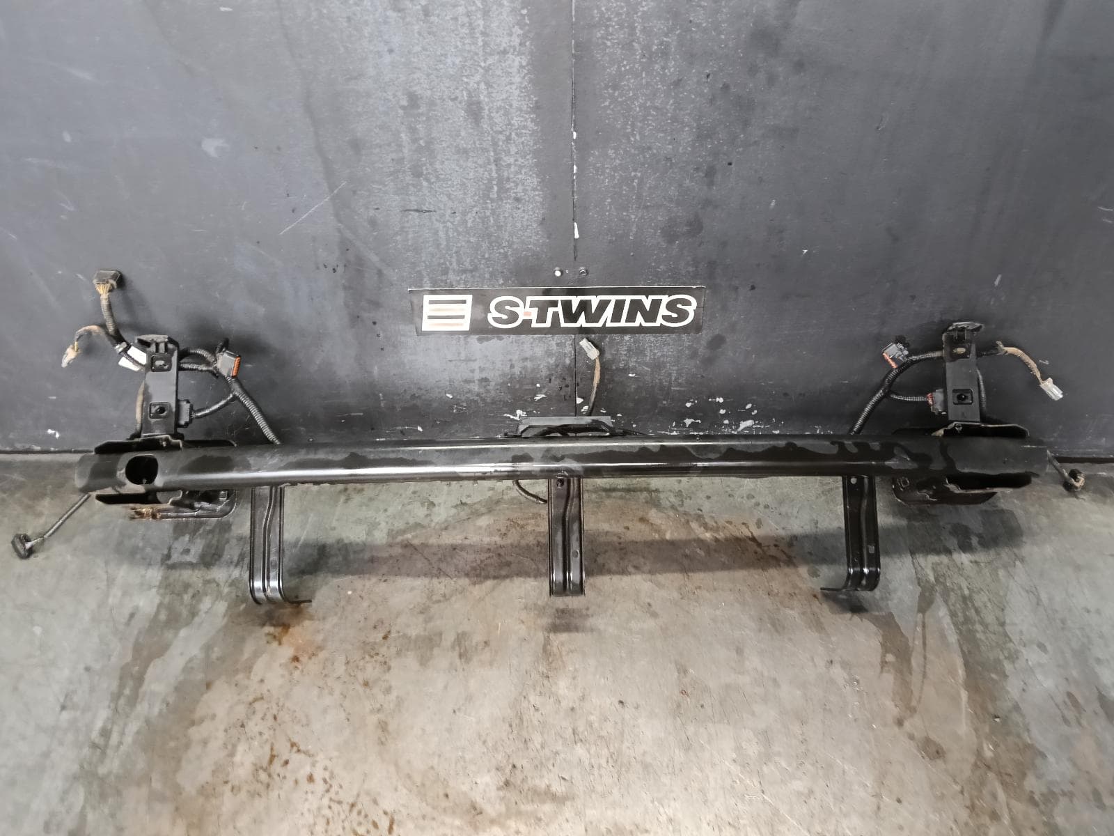 Used auto part listing image: 2018 HYUNDAI I30 R BAR BRACKET REINFO MAIN REINFORCEMENT, PD, HATCH (S. KOREA VIN KMHH), ACTIVE/GO, 03/17-08/20 0000384985