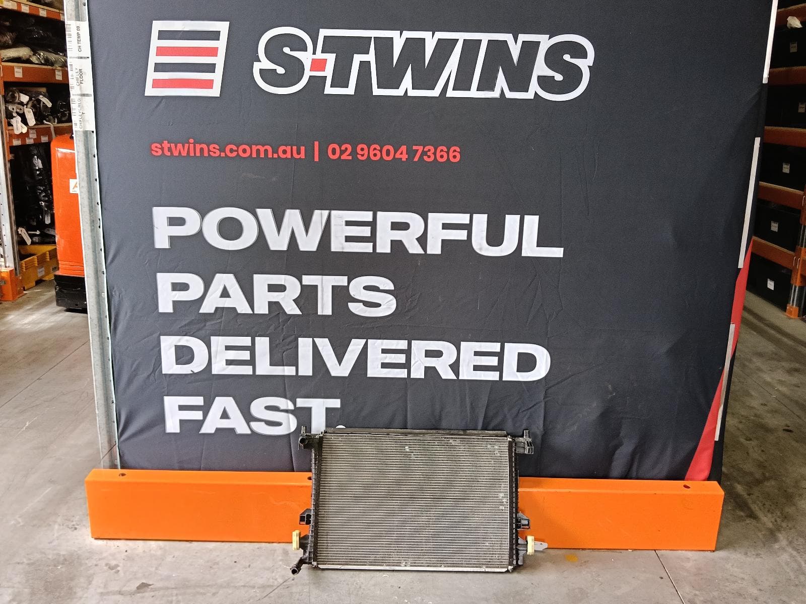Used auto part listing image: 2021 SKODA KAROQ RADIATOR PRIMARY RADIATOR (CLOSEST TO ENGINE), PETROL, 1.4, TURBO, NU, DJKA CODE, 03/20- 0000388120