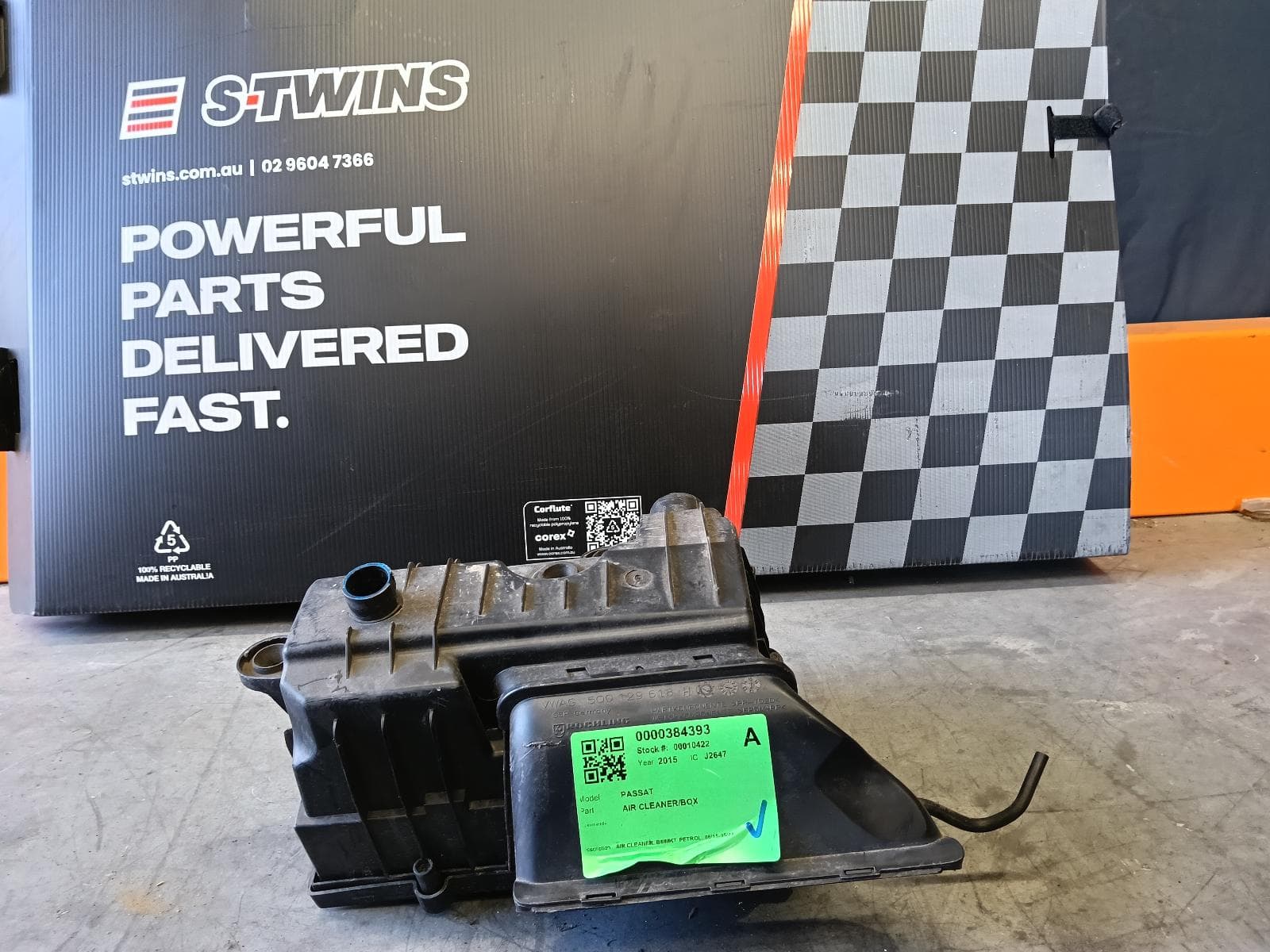 Used auto part listing image: 2016 VOLKSWAGEN PASSAT AIR CLEANER BOX AIR CLEANER, B8/MK7, PETROL, 06/15-05/23 0000384393