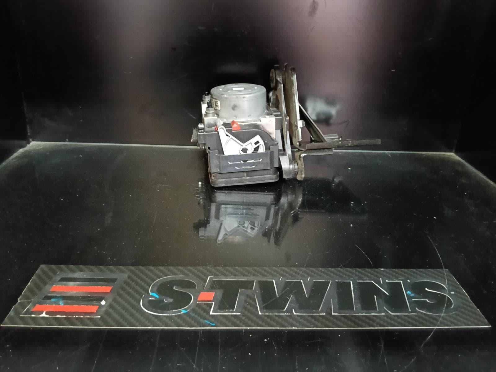 Used auto part listing image: 2021 SKODA KAROQ ABS PUMP MODULATOR NU, 04/18- 0000384737
