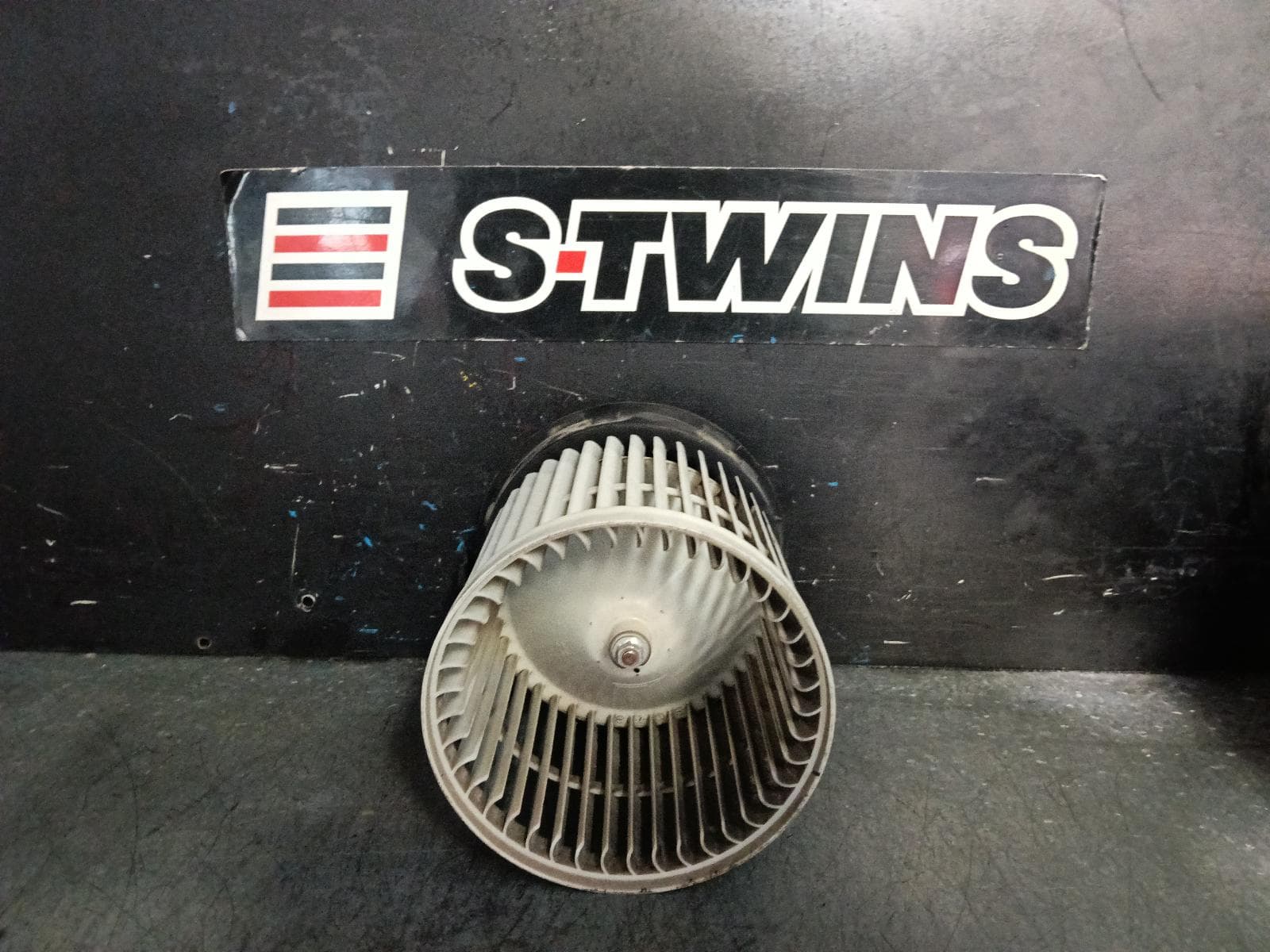 Used auto part listing image: 2015 NISSAN PULSAR HEATER FAN MOTOR B17/C12, SEDAN/HATCH, 12/12-12/17 0000394007