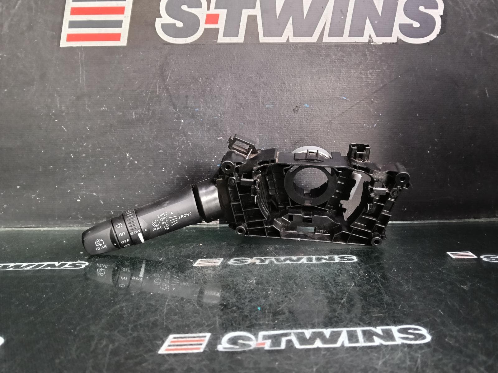 Used auto part listing image: 2015 MITSUBISHI OUTLANDER WIPER SWITCH, ZK-ZL, NON RAIN SENSOR TYPE, 01/15- 0000079164