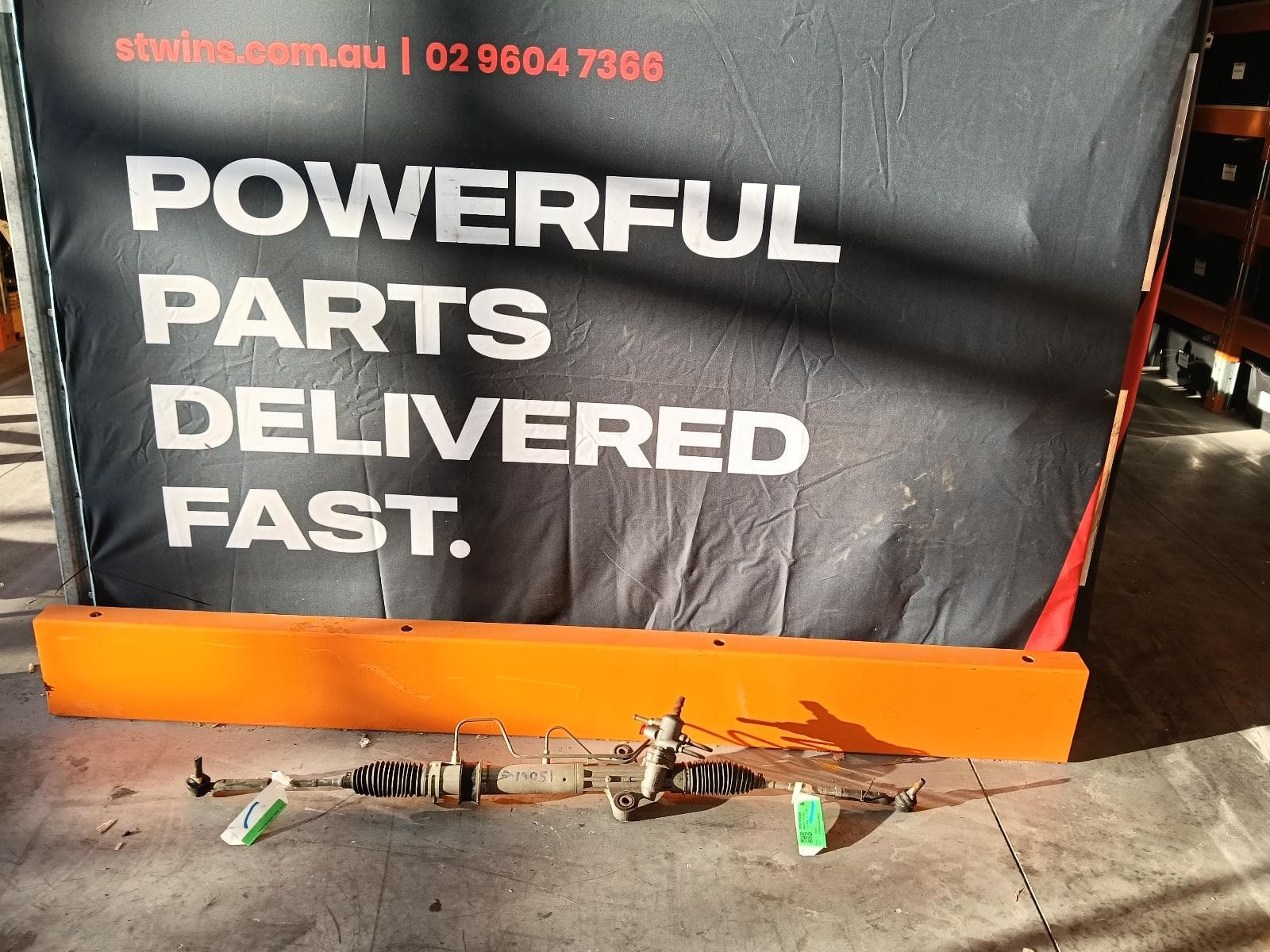 Used auto part listing image: 2019 TOYOTA HIACE STEERING BOX RACK TRH/KDH, LWB/SWB, 2WD, 01/05-04/19 0000386368