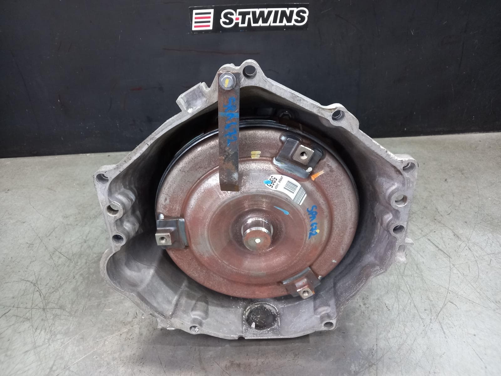 Used auto part listing image: 2014 HOLDEN STATESMAN/CAPRICE TRANS GEARBOX AUTO, 6.0, L77 ENG, WN, 05/13-08/15 0000405980