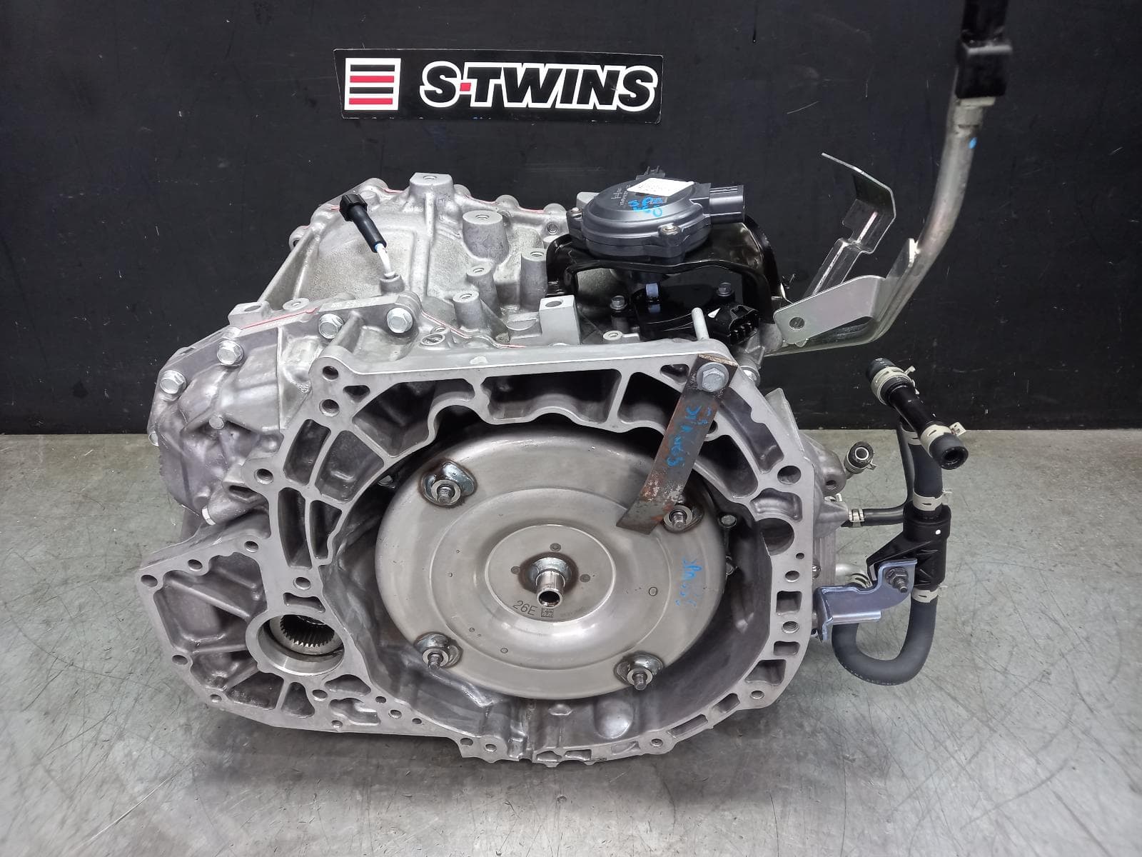 Used auto part listing image: 2022 MITSUBISHI OUTLANDER TRANS GEARBOX AUTO, AWD, PETROL, 2.5, PR25, NO TRANSFER CASE, ZM, 08/21- 0000401262