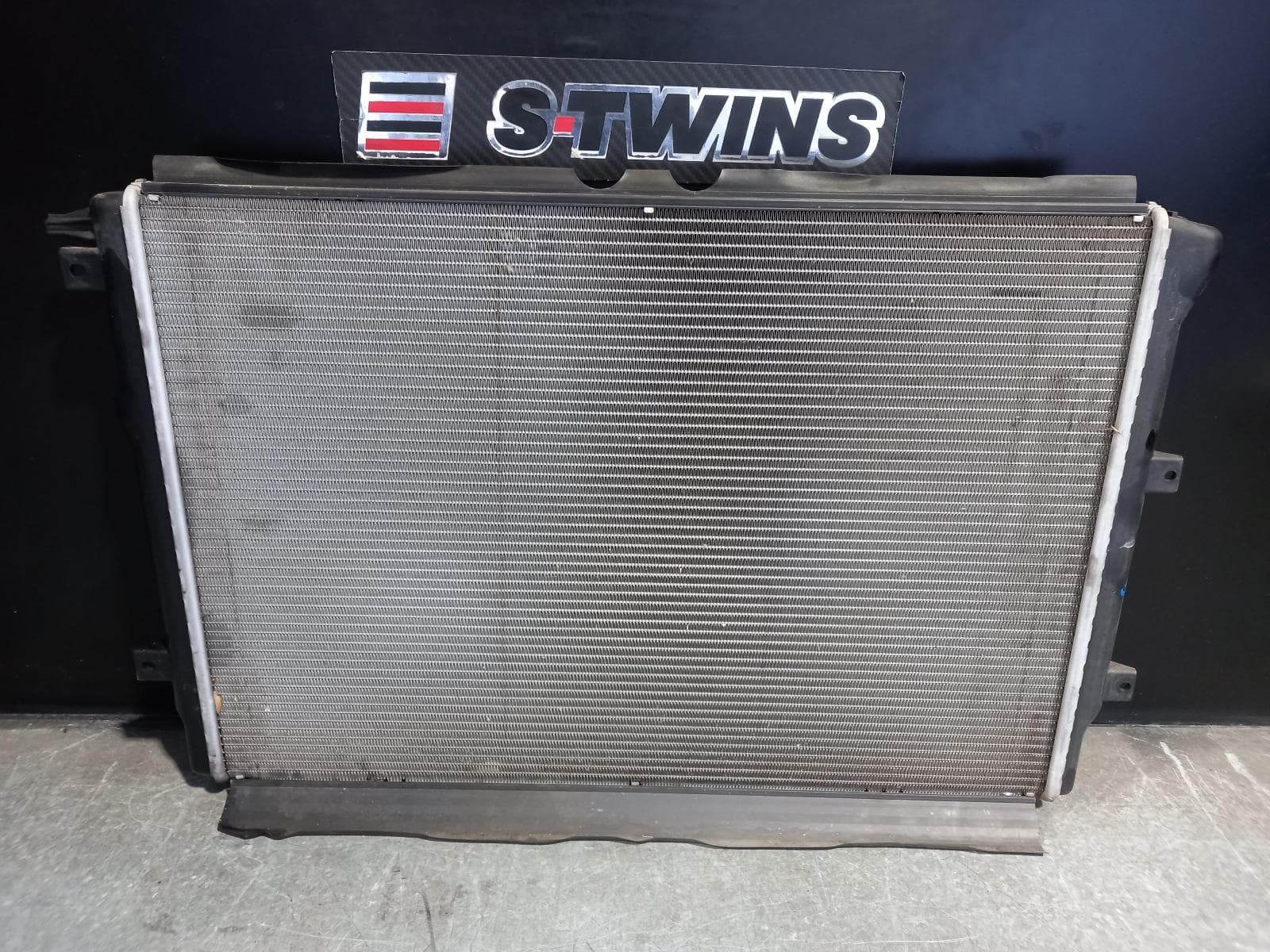 Used auto part listing image: 2014 VOLKSWAGEN TIGUAN RADIATOR AUTO, 2.0, PETROL, 5N, 05/08-08/16 0000225251