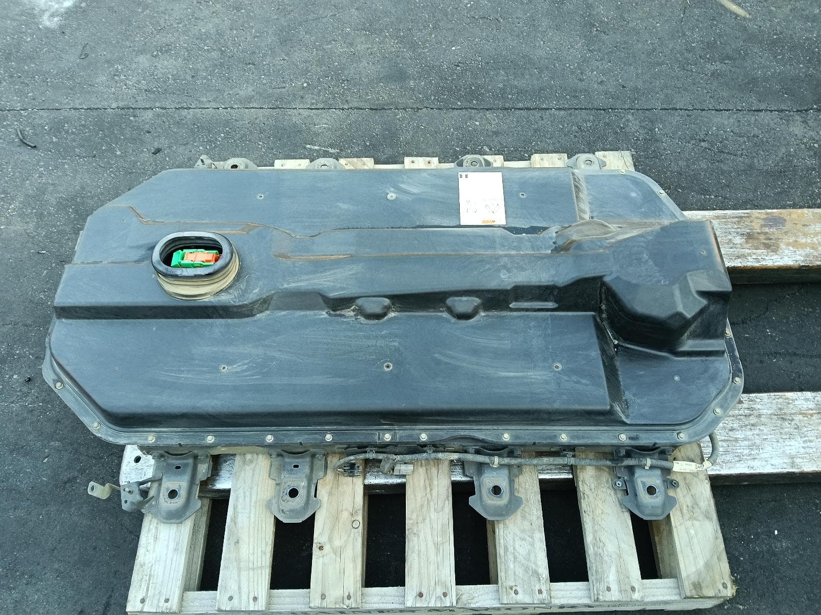 Used auto part listing image: 2016 MITSUBISHI OUTLANDER HIGH VOLTAGE BATTERY HYBRID BATTERY, 12KWH, UNDER BODY, ZK, 01/15-03/18 0000391839