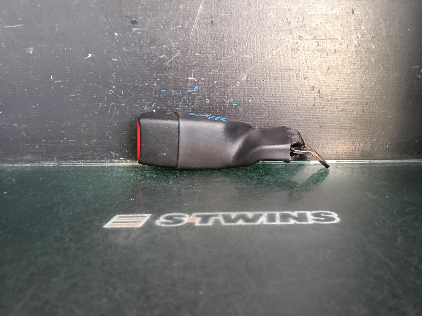Used auto part listing image: 2016 MITSUBISHI OUTLANDER SEAT BELT STALK LH REAR 2ND ROW, SEAT BELT STALK ONLY, ZJ-ZL, 5 SEATER, 10/12-07/21 0000391984