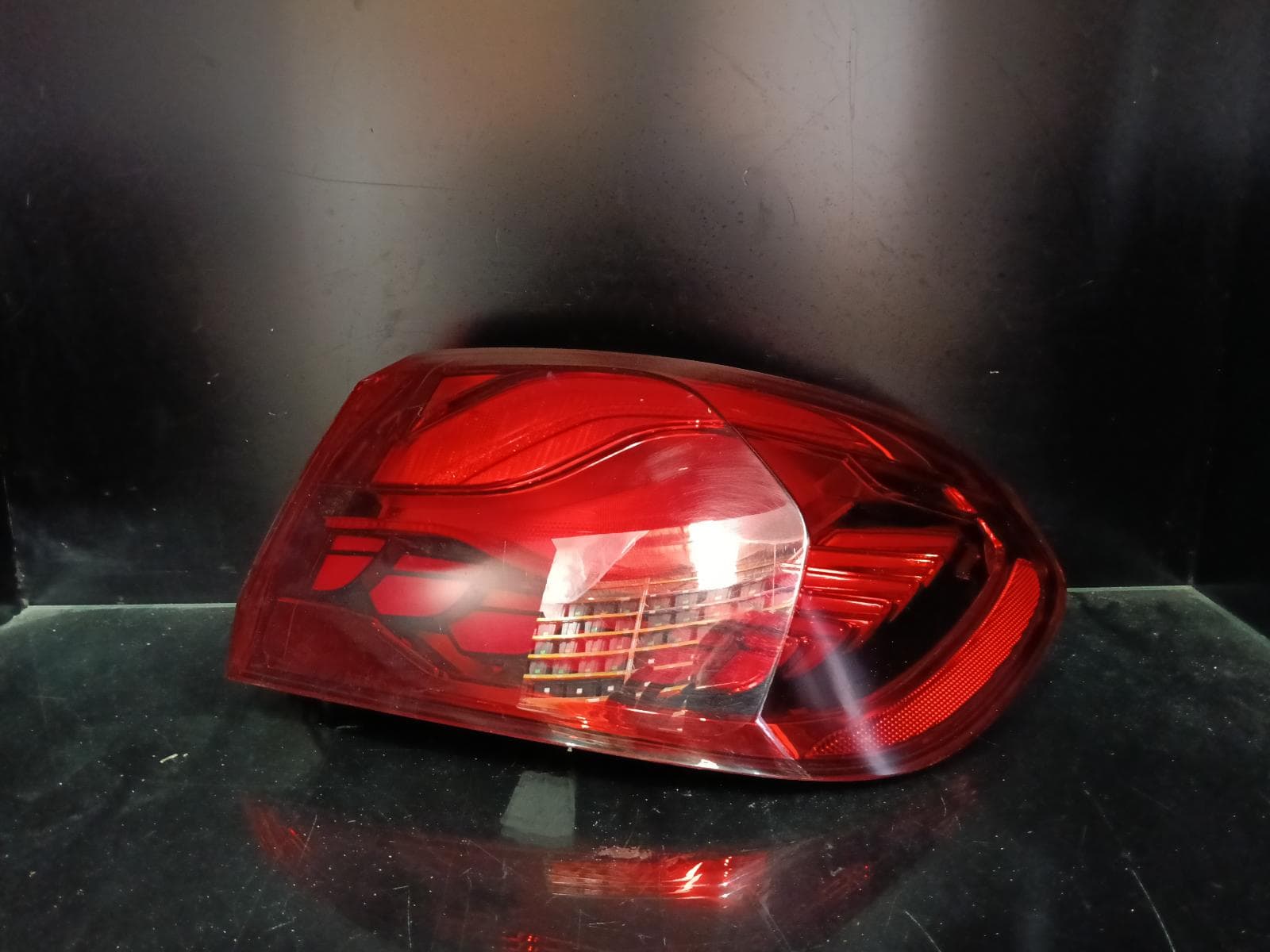 Used auto part listing image: 2015 BMW 4 SERIES RIGHT TAILLIGHT F32/F33/F36, IN BODY, W/ LED TYPE, 07/13-02/17 0000389750