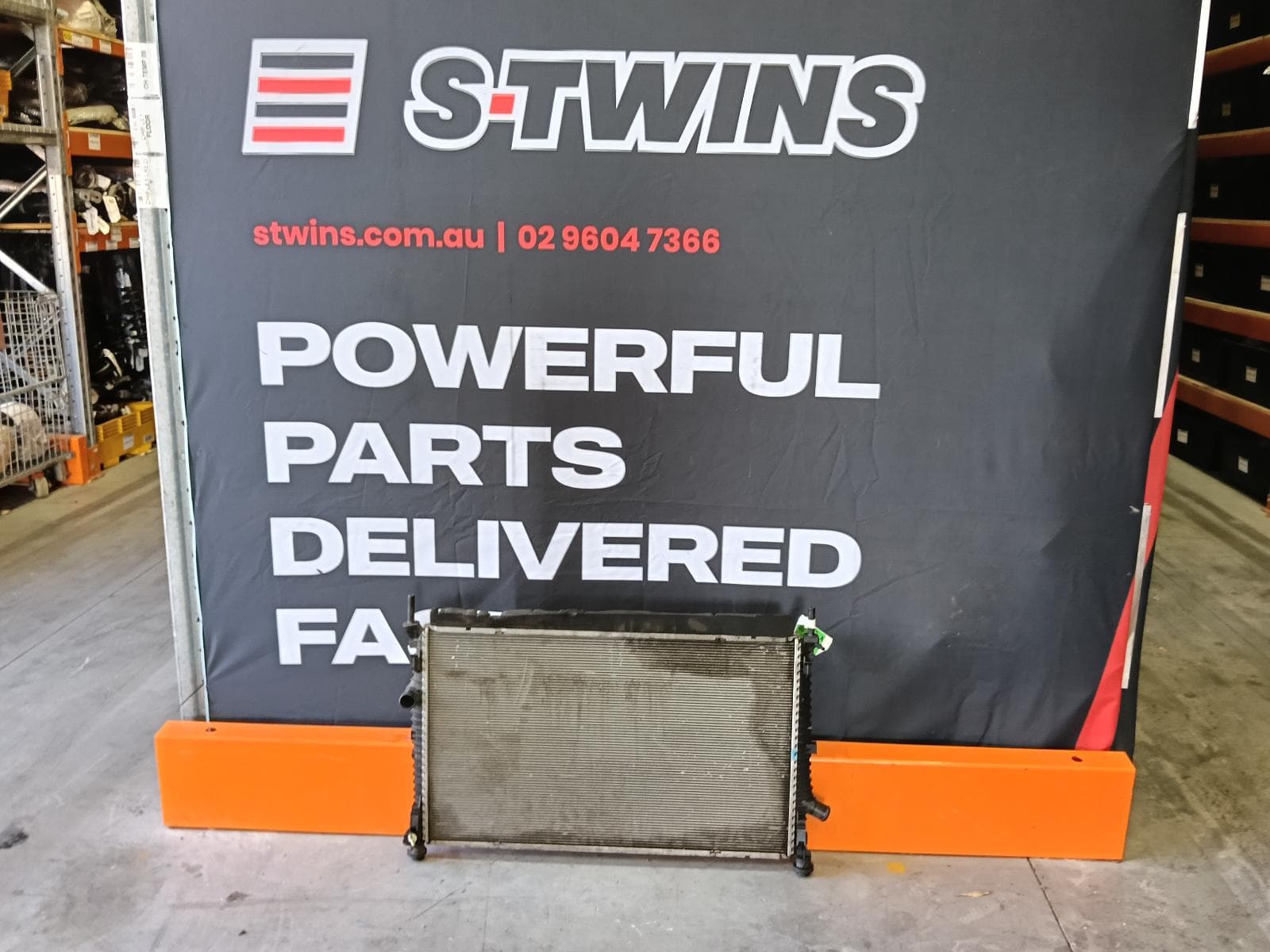 Used auto part listing image: 2022 FORD TRANSIT CUSTOM RADIATOR AUTO/MANUAL, 2.0, VN, 05/16-08/23 0000389759