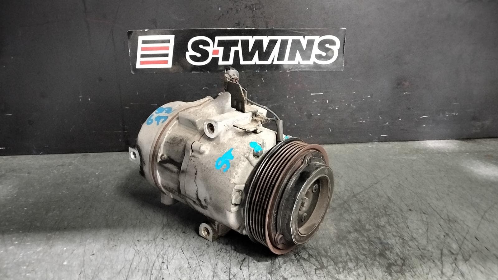 Used auto part listing image: 2014 KIA SPORTAGE A C COMPRESSOR SL, 2.0, G4NC, PETROL, HCC BRAND, 02/14-10/15 0000392500