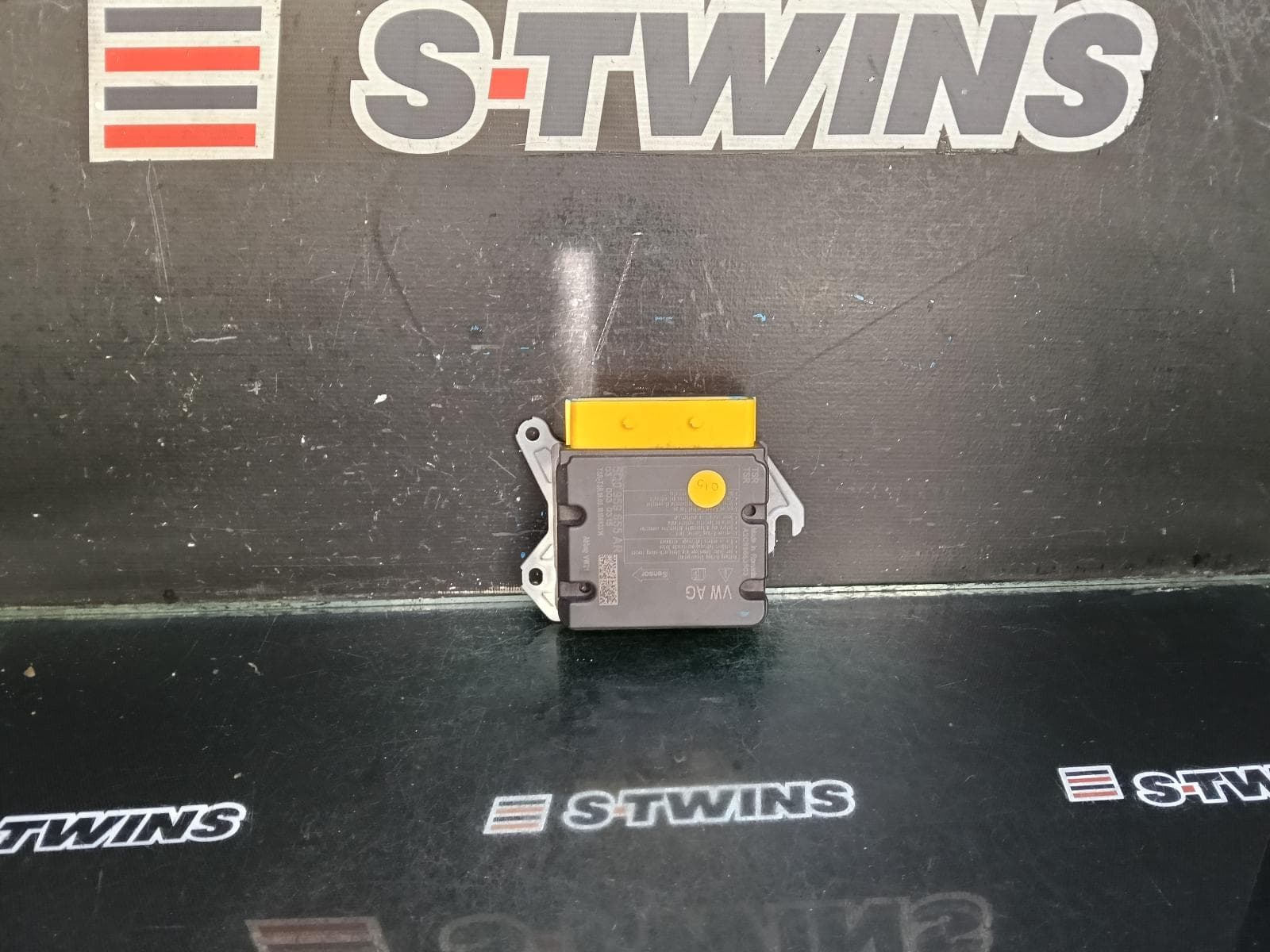 Used auto part listing image: 2016 AUDI A3 MODULE, 8V, 03/13-10/20 0000393449