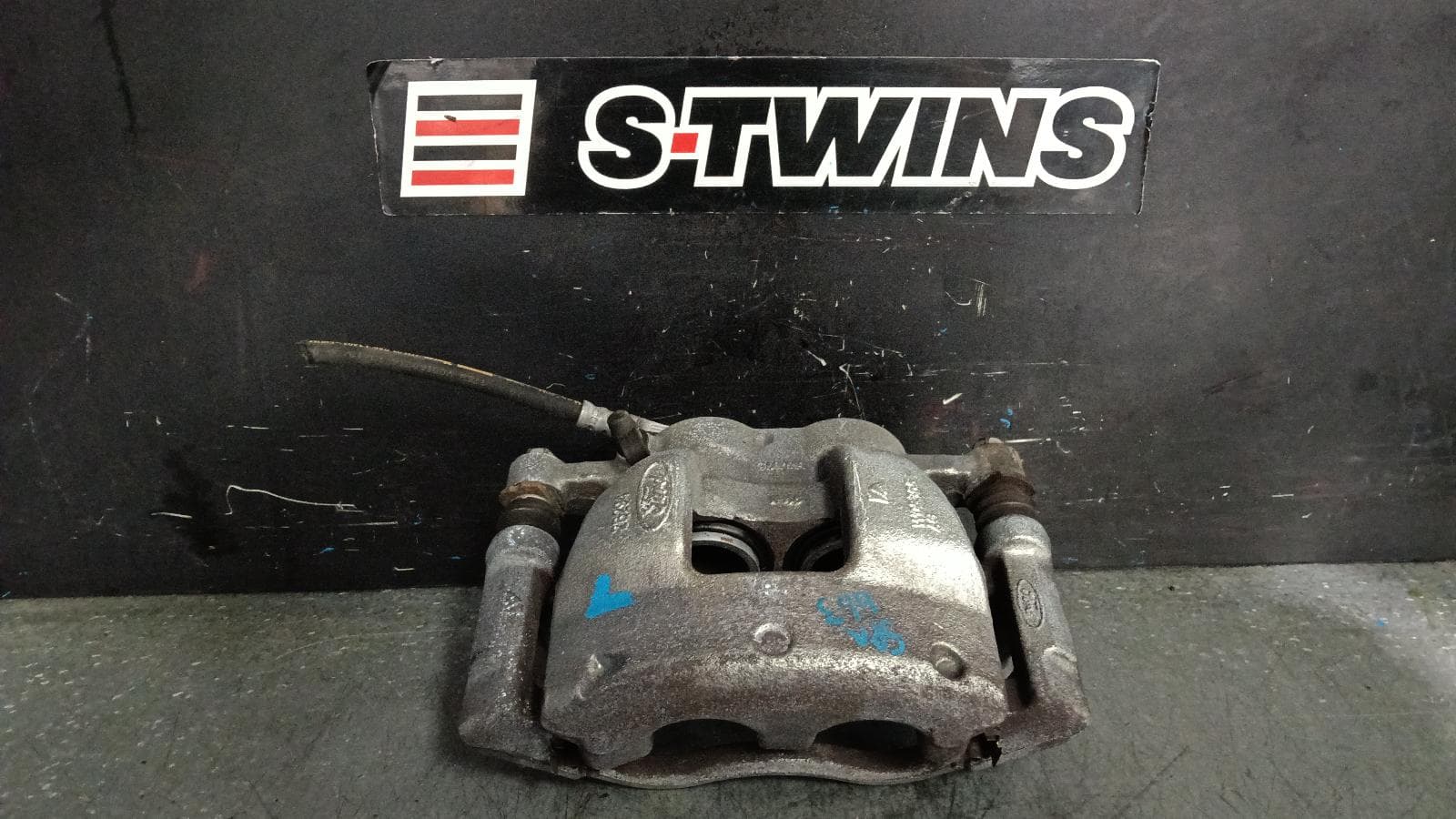 Used auto part listing image: 2020 FORD TRANSIT CALIPER RH FRONT, SINGLE WHEEL TYPE, VO, 02/14- 0000400586