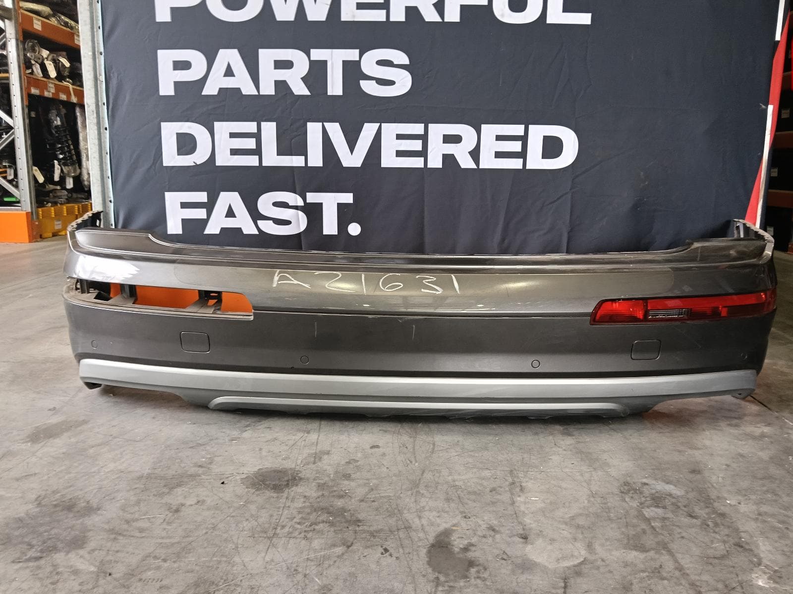 Used auto part listing image: 2019 AUDI Q7 REAR BUMPER 4M, BUMPER BAR (2 PIECE), GREY, Q7, 07/15-03/20 0000390531