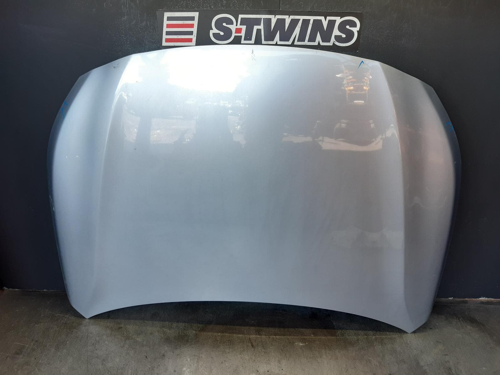 Used auto part listing image: 2016 SUBARU OUTBACK BONNET 6TH GEN, 08/14-12/20 0000360460