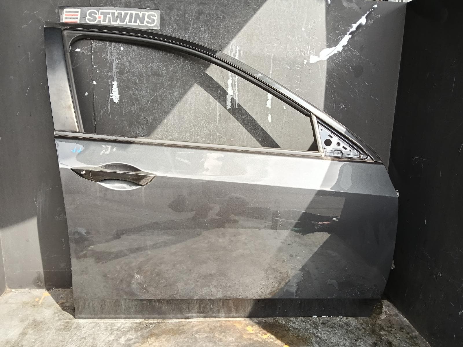 Used auto part listing image: 2012 HONDA ACCORD RIGHT FRONT DOOR 8TH GEN, EURO (VIN JHMCU), 06/08-12/15 0000391570