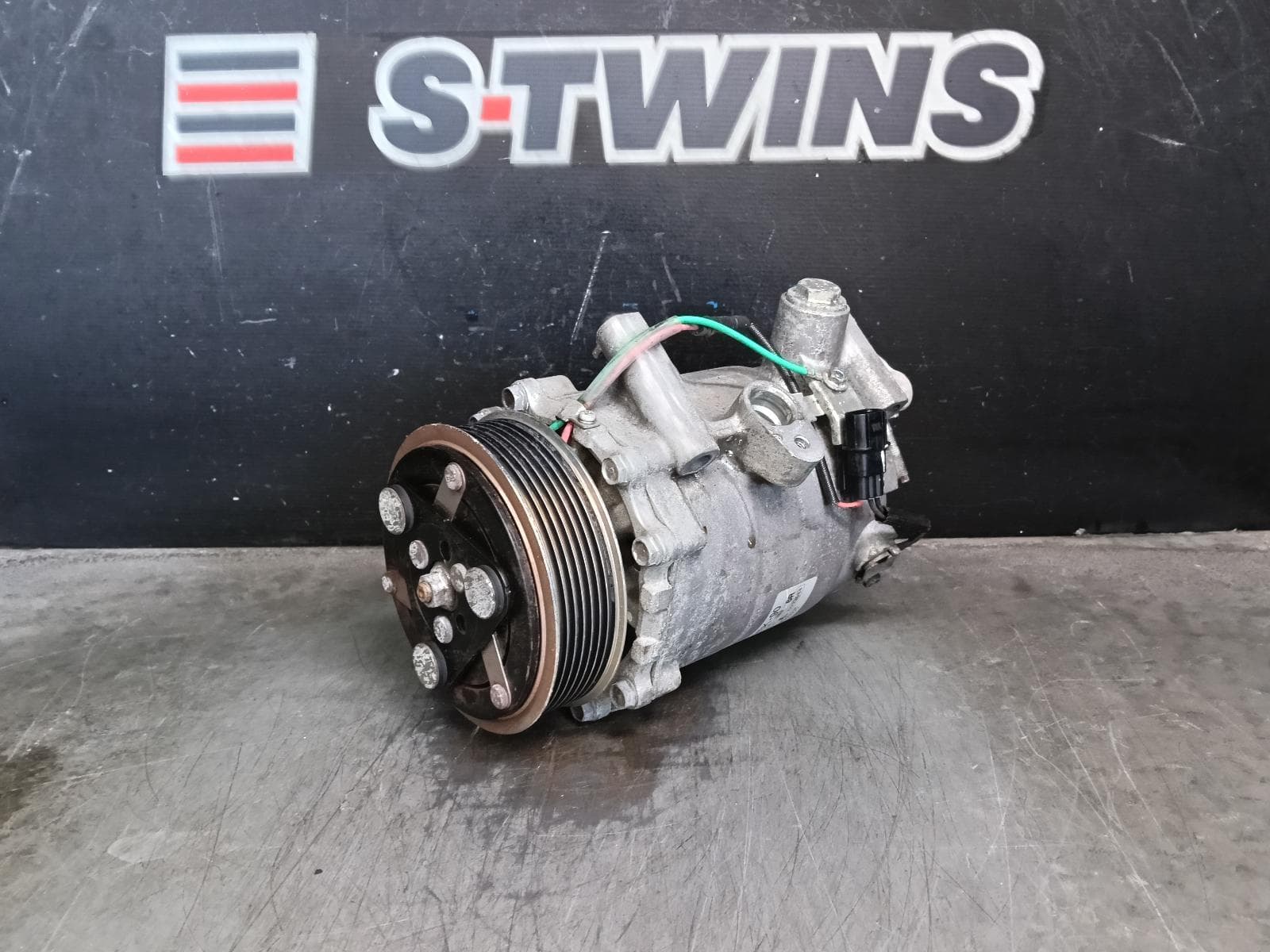 Used auto part listing image: 2012 HONDA ACCORD A C COMPRESSOR 8TH GEN, EURO (VIN JHMCU), 2.4, 06/08-12/15 0000391871