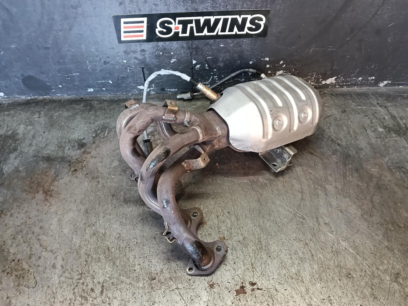 Used auto part listing image: 2024 MG MG3 CATALYTIC CONVERTER MANIFOLD-CAT TYPE, PETROL, 1.5, SZP1, 07/16-10/25 0000391101