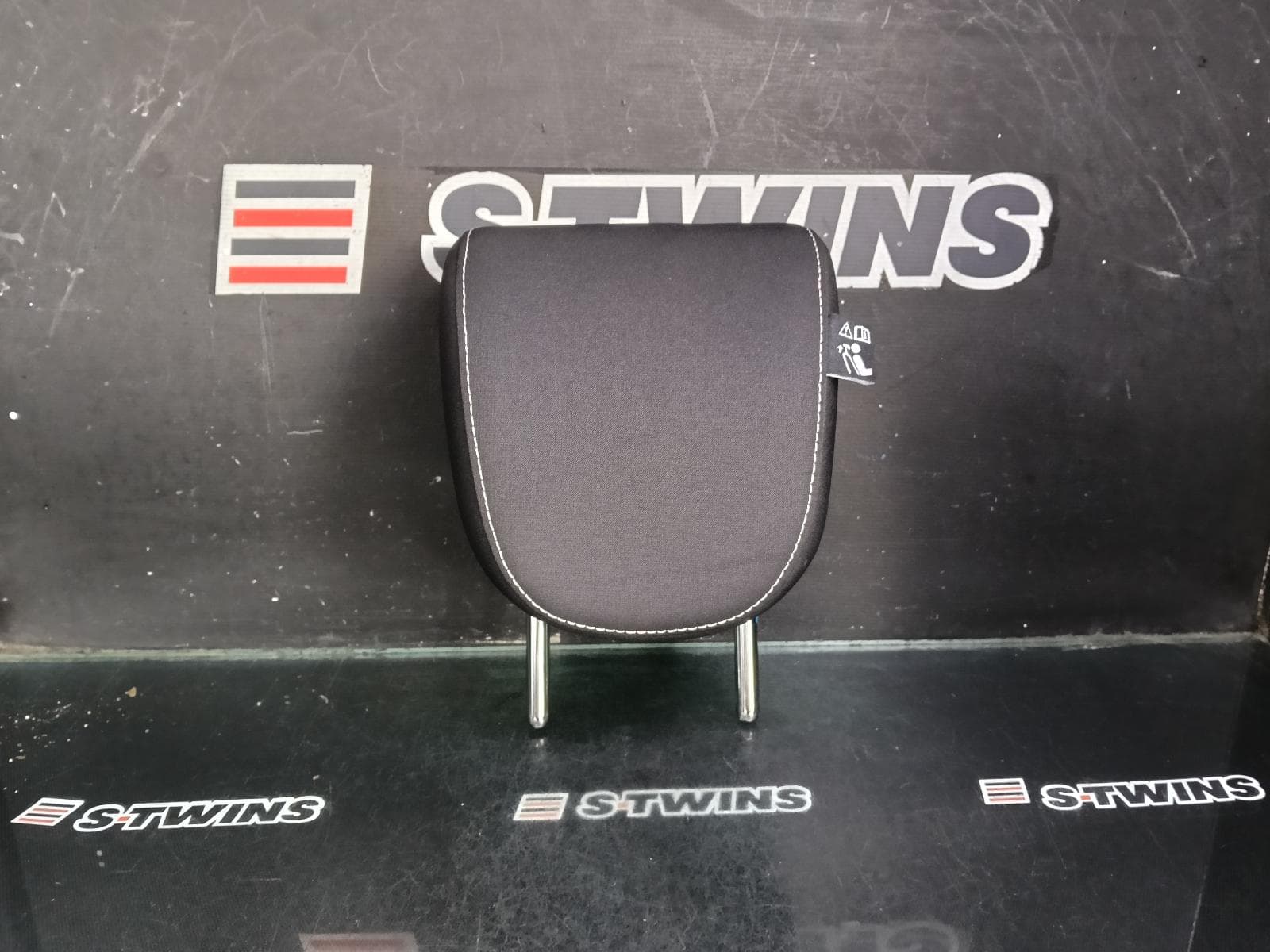 Used auto part listing image: 2024 MG MG3 HEADREST LH REAR, CLOTH, SZP1, 07/16-10/25 0000391120