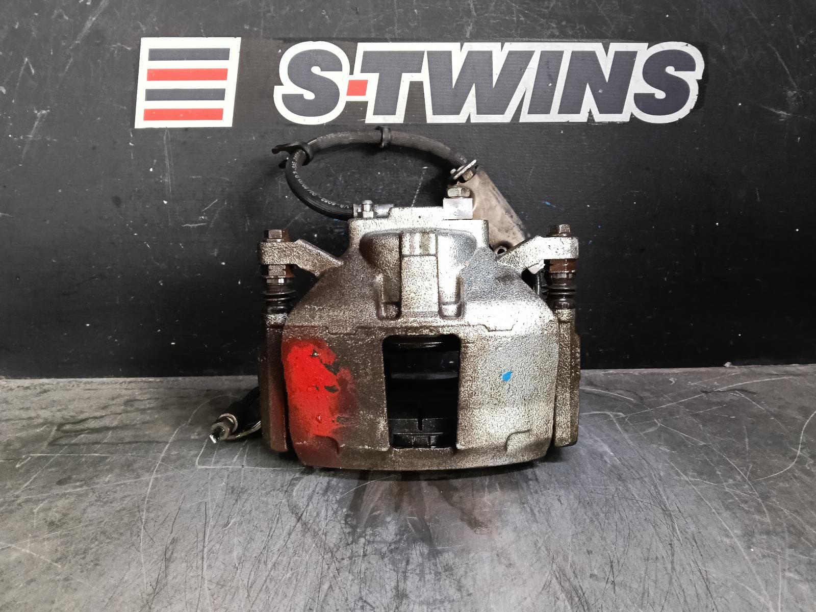 Used auto part listing image: 2013 JEEP WRANGLER CALIPER LH FRONT, JK, 11/10-07/18 0000396760
