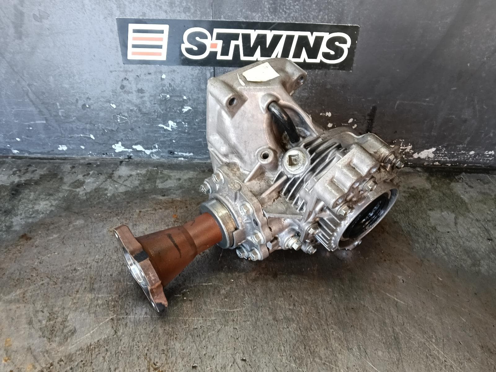 Used auto part listing image: 2011 NISSAN MURANO TRANSFER CASE AUTO, 3.5, Z51, 12/08-02/15 0000393973