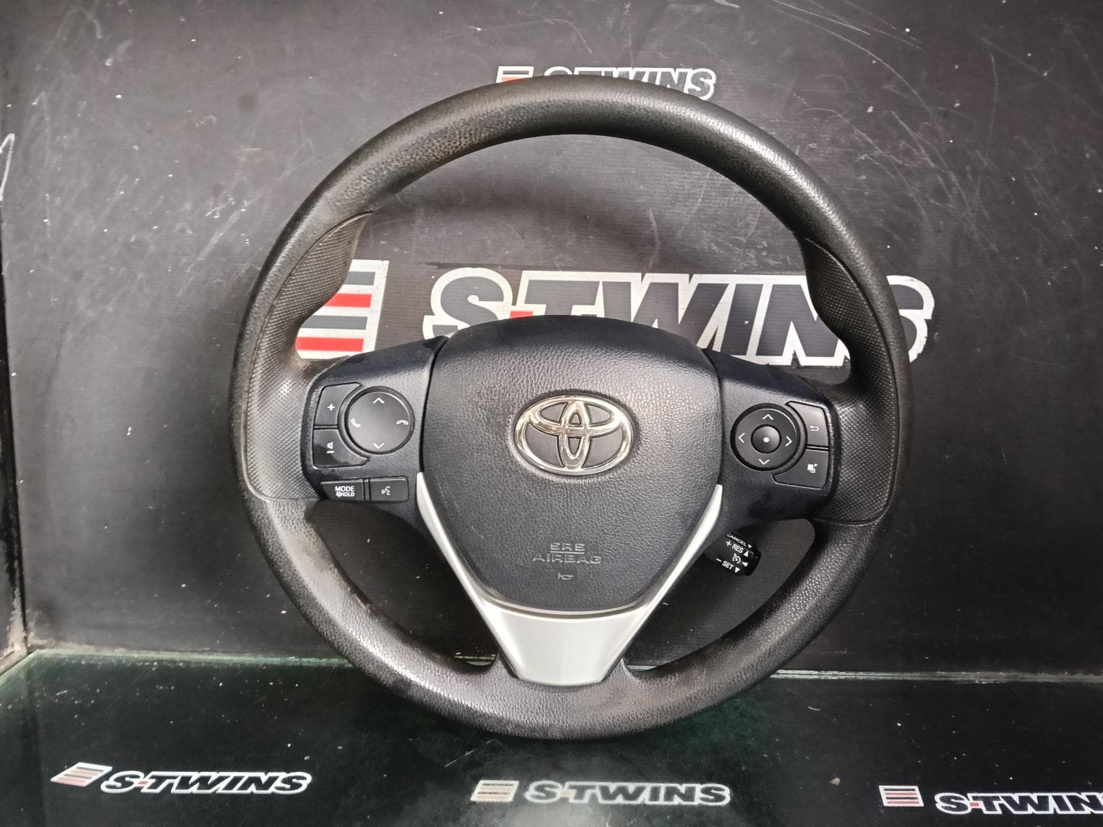 Used auto part listing image: 2017 TOYOTA COROLLA STEERING WHEEL VINYL, ZRE172R, 12/13-06/19 0000410520