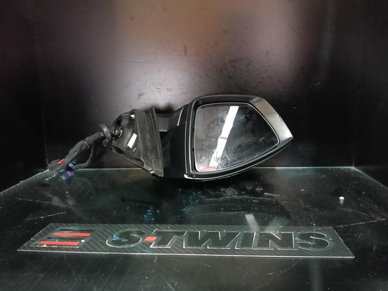 Used auto part listing image: 2018 SKODA KODIAQ LEFT DOOR MIRROR NS, COLOUR CODED, 02/17-06/21 0000391264