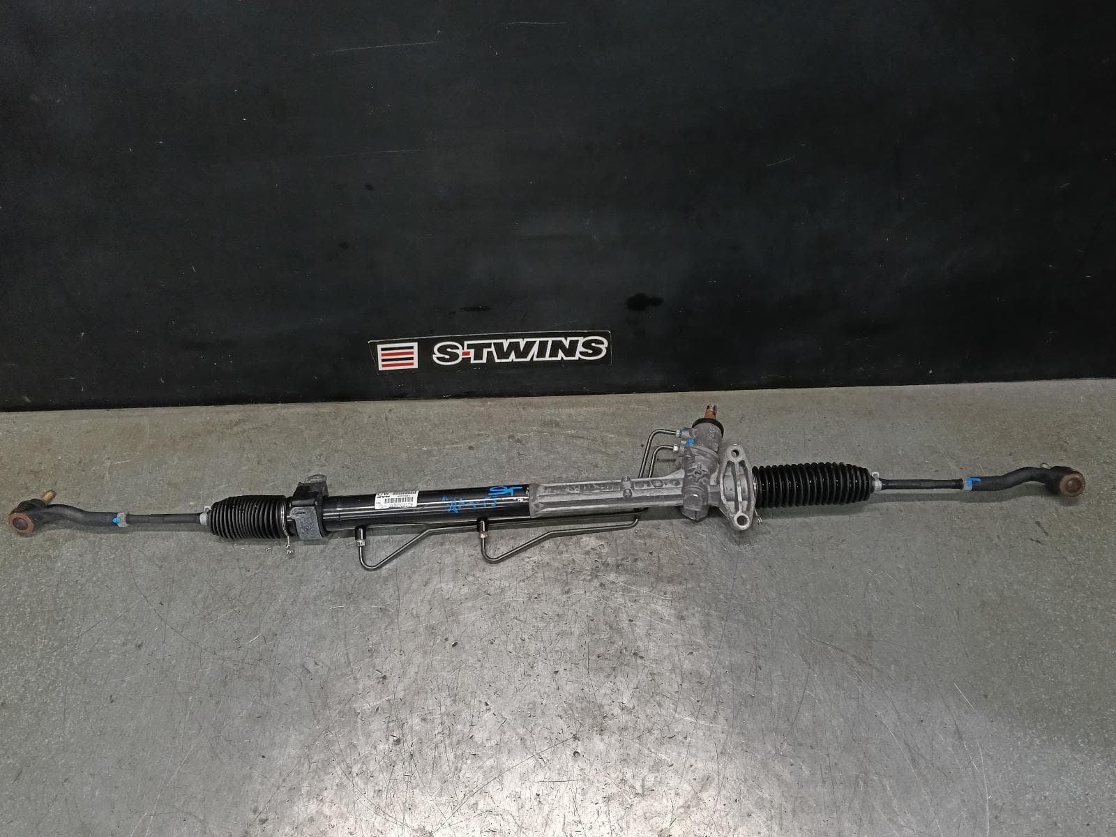 Used auto part listing image: 2011 HOLDEN COMMODORE STEERING BOX RACK VE, 08/06-08/11 0000396094