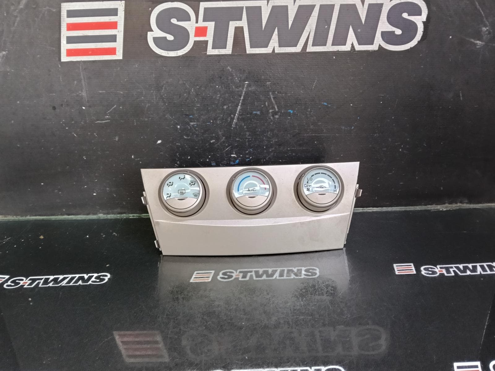 Used auto part listing image: 2009 TOYOTA CAMRY HEATER AC CONTROLS ACV40, ALTISE, NON CLIMATE CONTROL TYPE, 06/06-11/11 0000394549