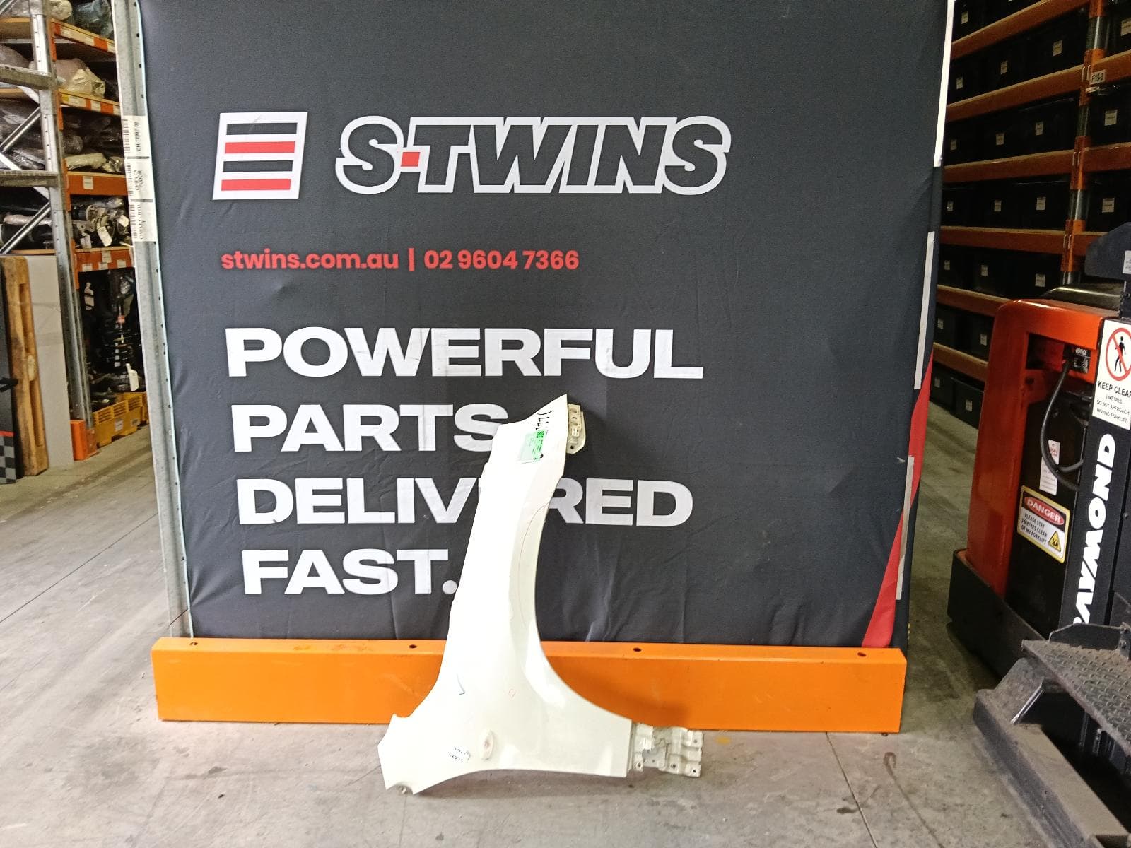 Used auto part listing image: 2018 SUZUKI VITARA RIGHT GUARD GRAND VITARA, JB-JT, W/ FLASHER (REPEATER), 04/05-12/18 0000359491