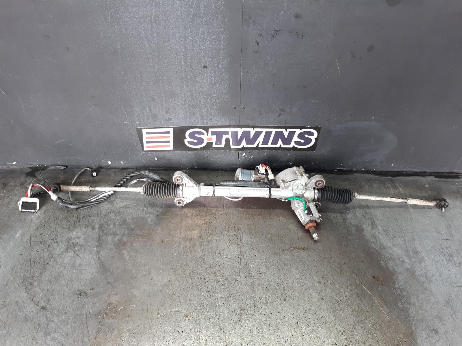 Used auto part listing image: 2016 SUBARU FORESTER STEERING BOX RACK ELECTRIC, 2.0/2.5, NON TURBO, PETROL, SG050, SJ, 12/12-08/18 0000335467