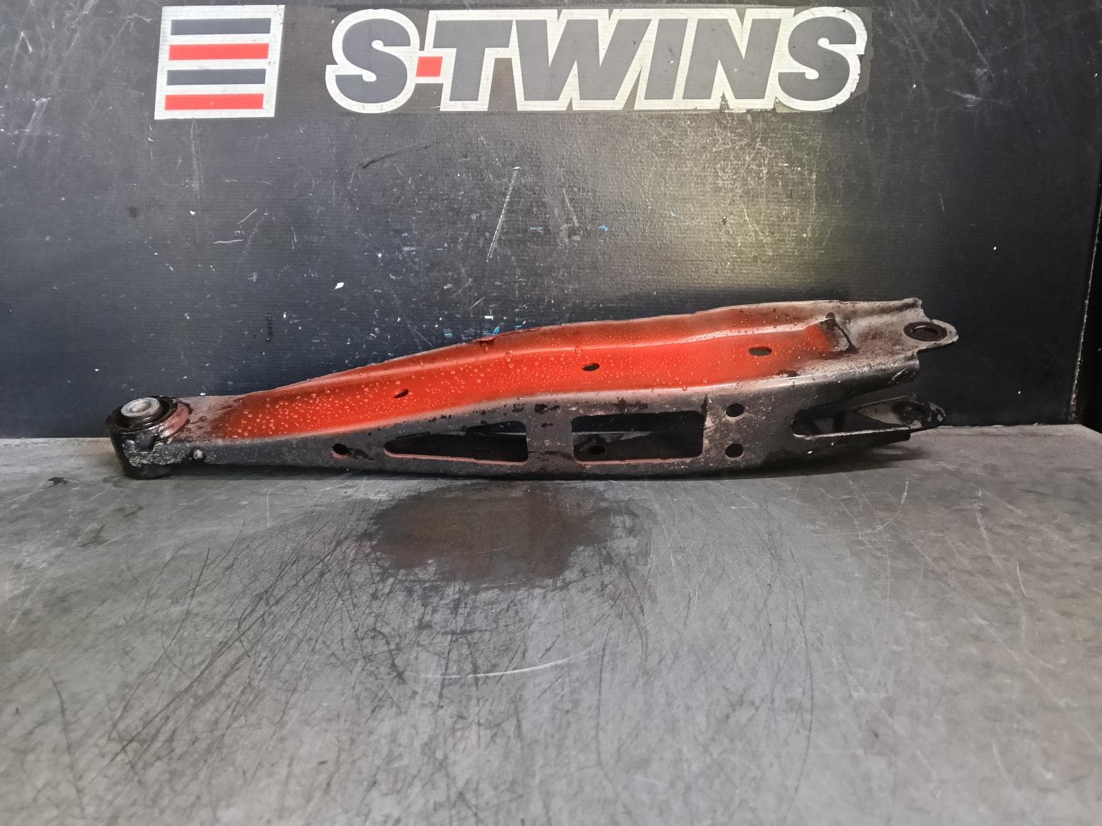 Used auto part listing image: 2018 SUBARU XV LEFT REAR TRAILING ARM TRAILING ARM, G5X, 03/17-06/23 0000395450