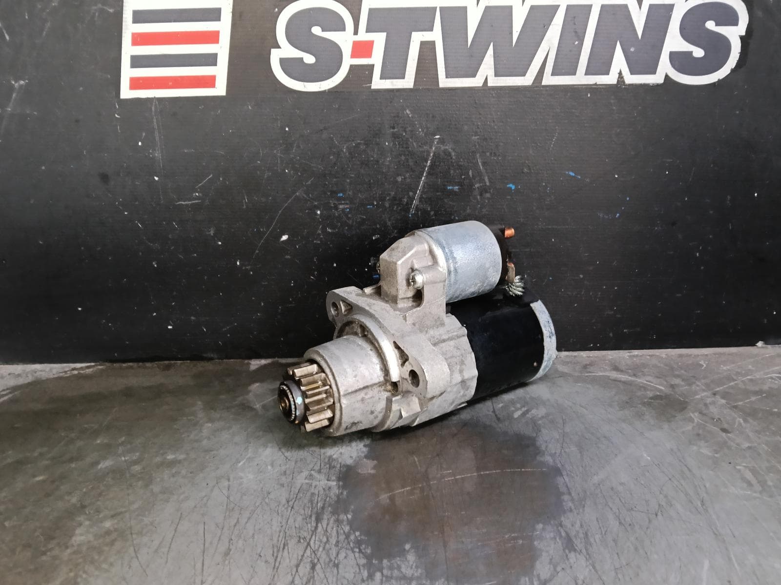 Used auto part listing image: 2019 NISSAN PATHFINDER STARTER PETROL, 3.5, VQ35, R52, 06/13-04/21 0000396831