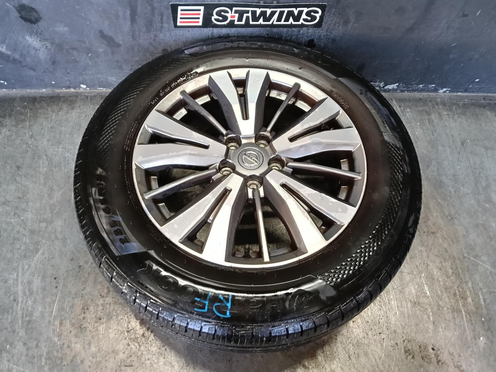Used auto part listing image: 2019 NISSAN PATHFINDER WHEEL MAG FACTORY, 18X7.5IN, ST/ST-L, R52, 12/16-04/21 0000396697