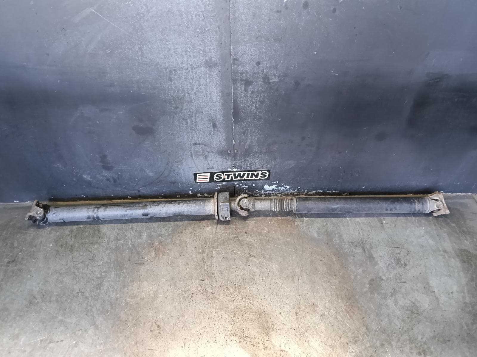 Used auto part listing image: 2014 FORD RANGER REAR PROP SHAFT PX SERIES 1-3, 2WD, 2.2/3.2, DIESEL, AUTO T/M, 06/11-04/22 0000404786