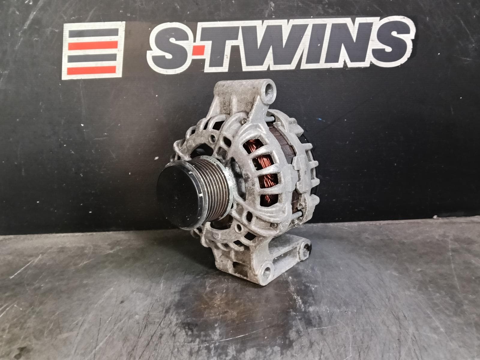 Used auto part listing image: 2014 FORD RANGER ALTERNATOR DIESEL, 2.2, P4AT, PX SERIES 1, 06/11-06/15 0000404789