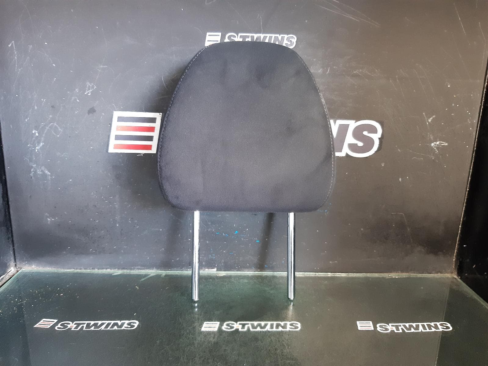 Used auto part listing image: 2016 NISSAN XTRAIL HEADREST LH FRONT, CLOTH, T32, 02/14-07/22 0000365414